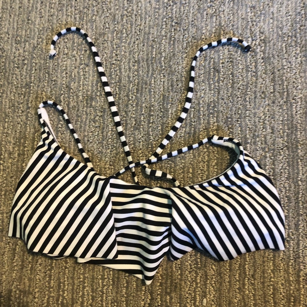 Black and white striped flounced bikini top